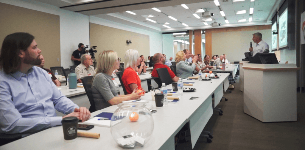 TalentTalk Crowd